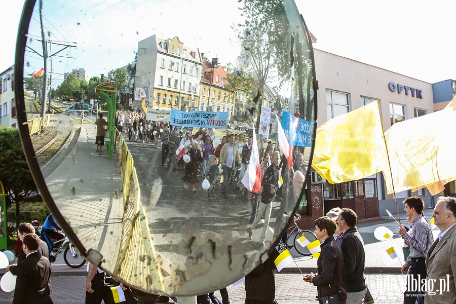 IV Marsz w obronie ycia i rodziny - Elblg 1.06.2014r., fot. 25