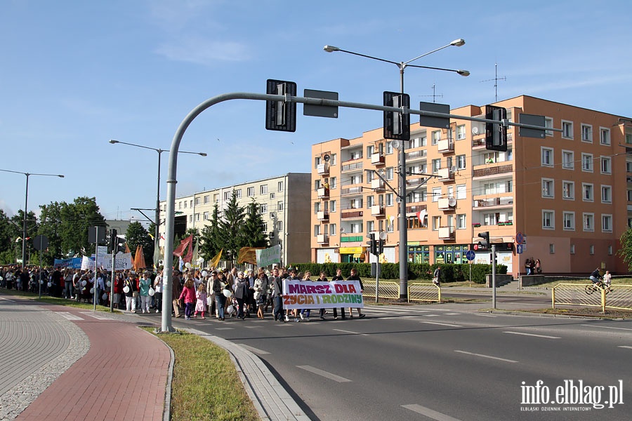IV Marsz w obronie życia i rodziny - Elbląg 1.06.2014r., fot. 36