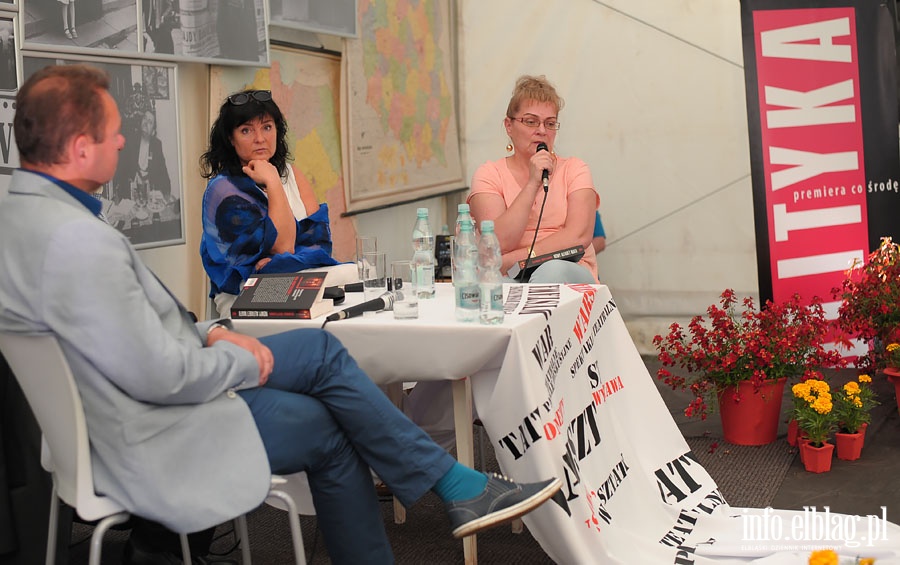 Panel dyskusyjny i koncert Waglewski Fish Emade w ramach 11-Letnich Ogrodow-Polityki-2014, fot. 2