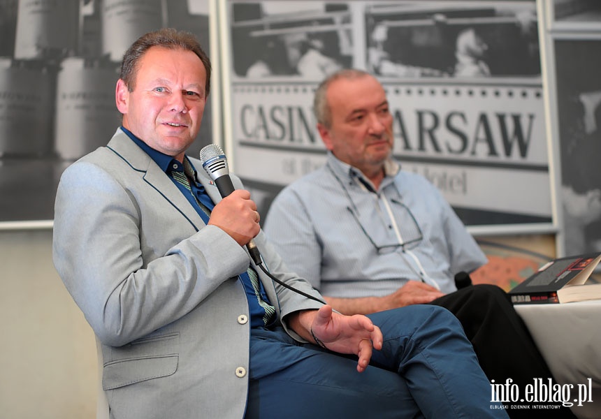 Panel dyskusyjny i koncert Waglewski Fish Emade w ramach 11-Letnich Ogrodow-Polityki-2014, fot. 9