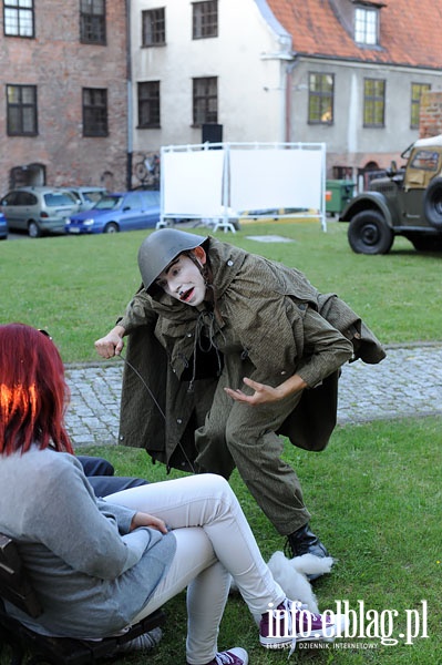 Spektakl plenerowy pt. Kucharz na ostro w wykonaniu wrocławskiego Teatru Formy, fot. 20