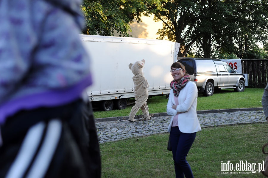 Spektakl plenerowy pt. Kucharz na ostro w wykonaniu wrocławskiego Teatru Formy, fot. 42