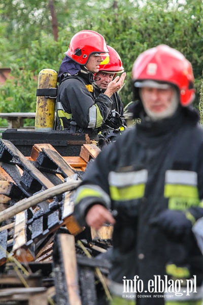 Pożar przy zakładzie meblowym - ul.Piławska, fot. 11