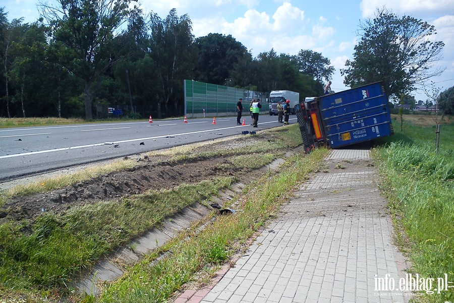miertelny wypadek na "sidemce" pod Elblgiem, fot. 11