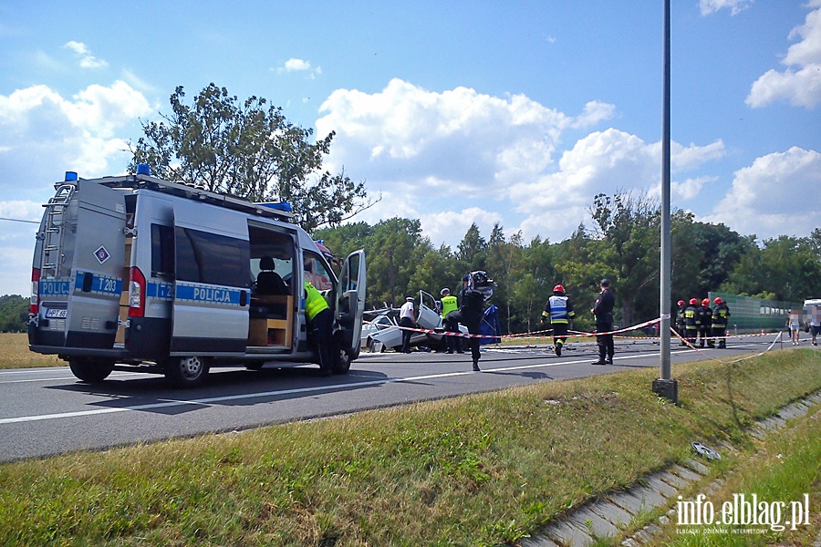 miertelny wypadek na "sidemce" pod Elblgiem, fot. 28