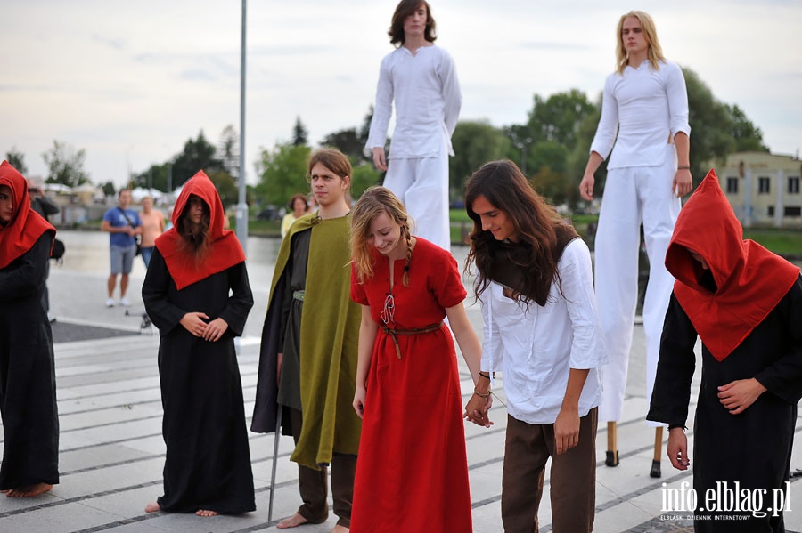 Teatr W55, koncert Sounds Like The End Of The World, fot. 16
