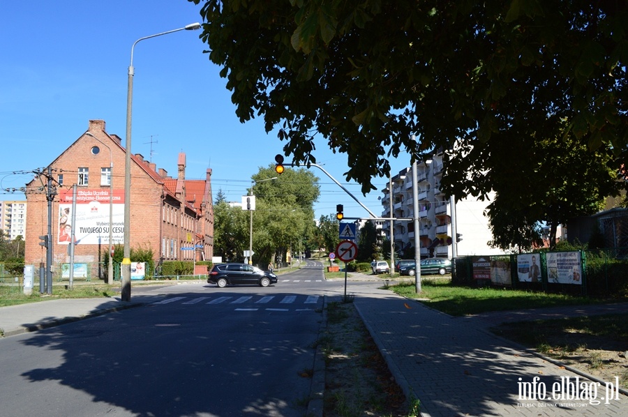 Przejazd tramwajowy na skrzyowaniu Robotniczej z Obrocw Pokoju, fot. 8