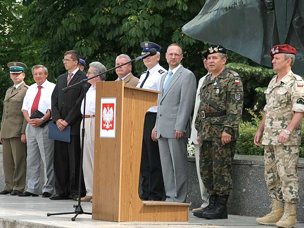 Poegnanie onierzy 16. Pomorskiej Dywizji Zmechanizow, fot. 13