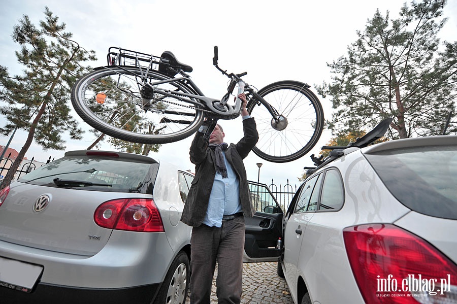 Przekazanie elektrycznego roweru do Biura Regionalnego Urzdu Marszakowskiego w Elblgu, fot. 5