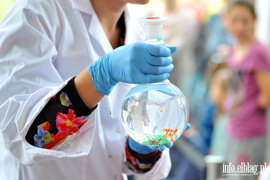 Pokaz chemicznych dowiadcze i wystawa Centrum Nauki Kopernik w EPT, fot. 21