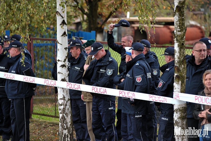 Atak terrorystów na stację pomp Fiszewka - F przy ul.Warszawskiej w Elblągu, fot. 9