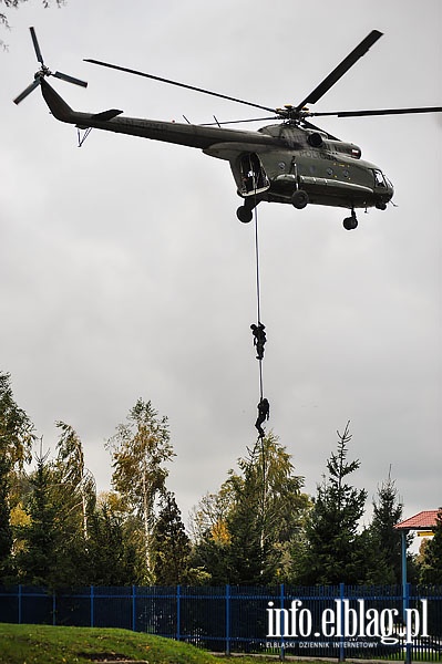 Atak terrorystw na stacj pomp Fiszewka - F przy ul.Warszawskiej w Elblgu, fot. 30