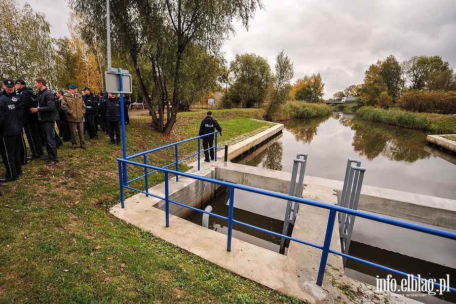 Atak terrorystw na stacj pomp Fiszewka - F przy ul.Warszawskiej w Elblgu, fot. 64