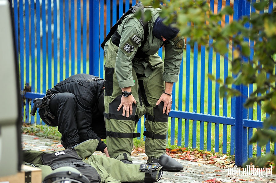 Atak terrorystów na stację pomp Fiszewka - F przy ul.Warszawskiej w Elblągu, fot. 69