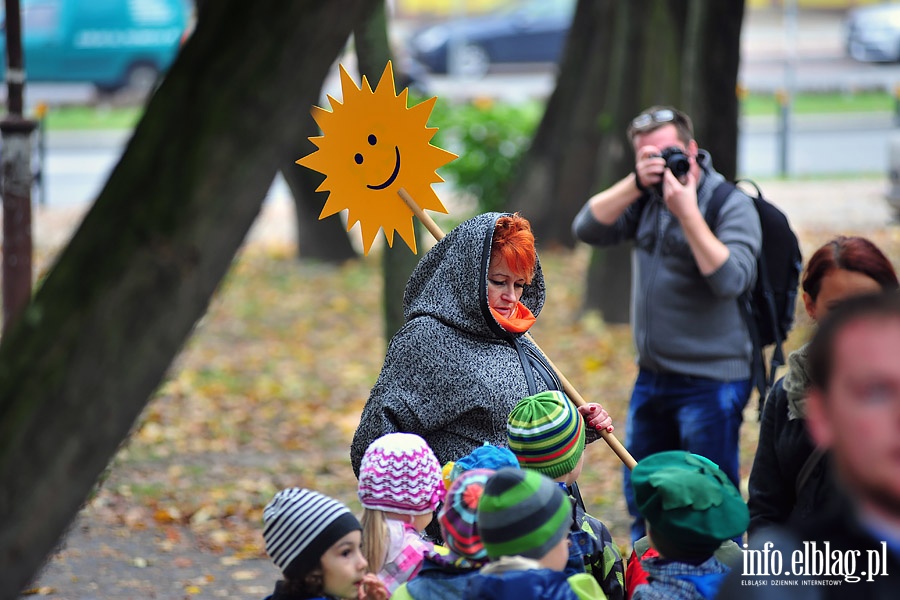 Manifestacja szkolna przeciw marnowaniu produktw spoywczych, fot. 7