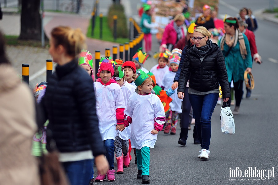 Manifestacja szkolna przeciw marnowaniu produktw spoywczych, fot. 40