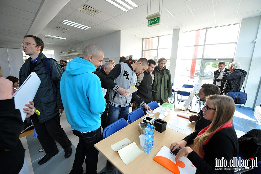Elbląskie Targi Pracy w hali CSB, fot. 17