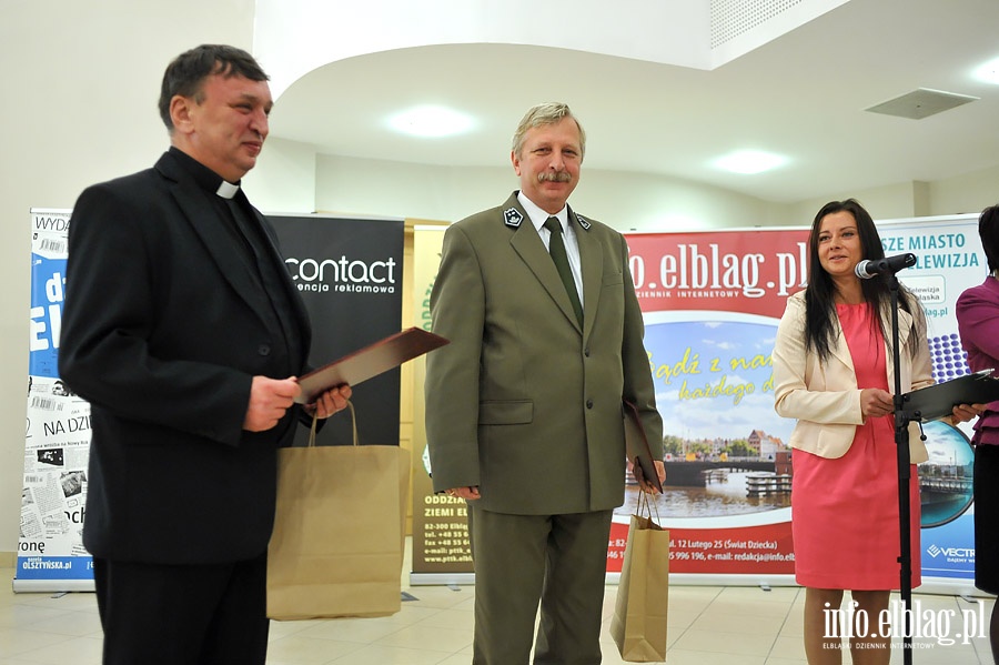 Nagrody, gratulacje - podsumowanie pitnastu wycieczek PTTK Elblg., fot. 12