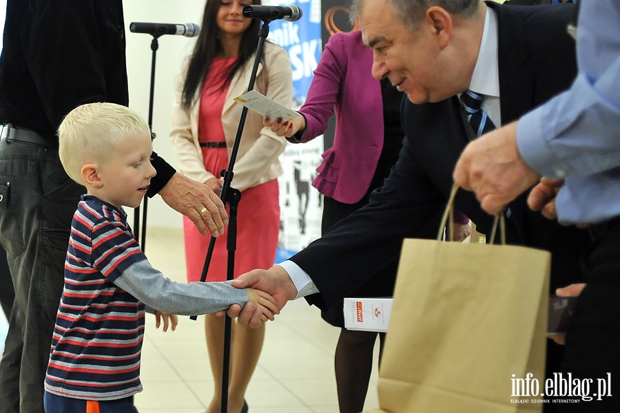 Nagrody, gratulacje - podsumowanie pitnastu wycieczek PTTK Elblg., fot. 32