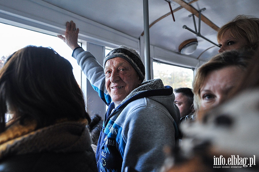 W zabytkowej "ence" poznawali bogat histori elblskich tramwajw, fot. 13