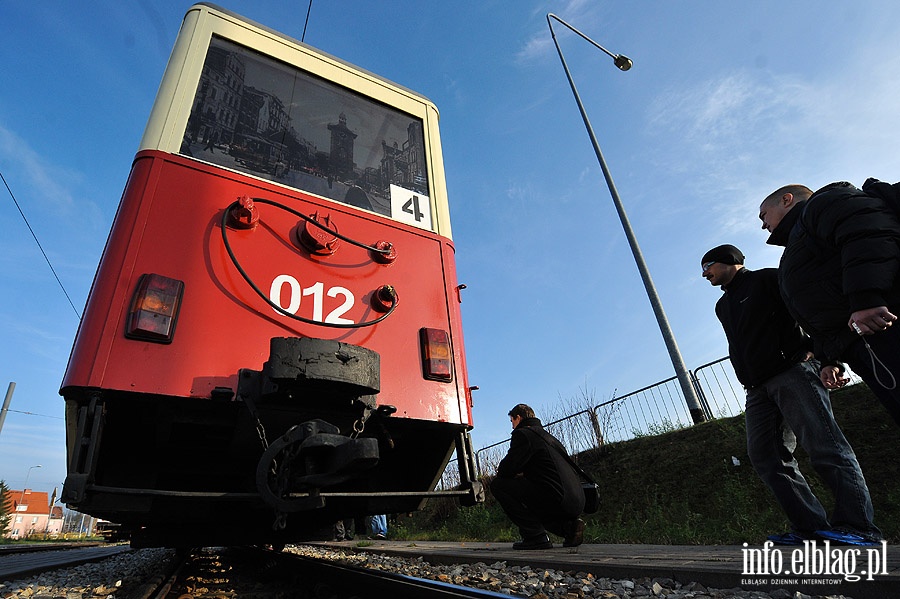 W zabytkowej "ence" poznawali bogat histori elblskich tramwajw, fot. 34