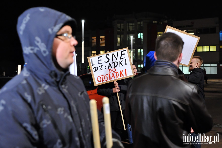 Elblnie wyszli na ulic protestujc przeciwko faszerstwom wyborczym, fot. 7