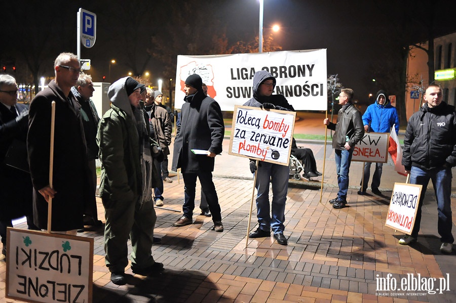 Elblnie wyszli na ulic protestujc przeciwko faszerstwom wyborczym, fot. 18