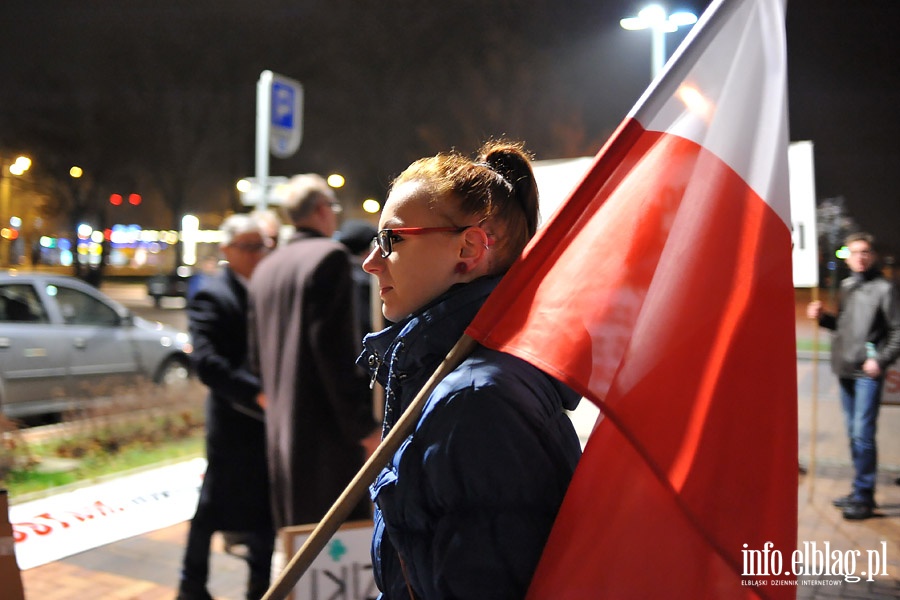 Elblnie wyszli na ulic protestujc przeciwko faszerstwom wyborczym, fot. 19