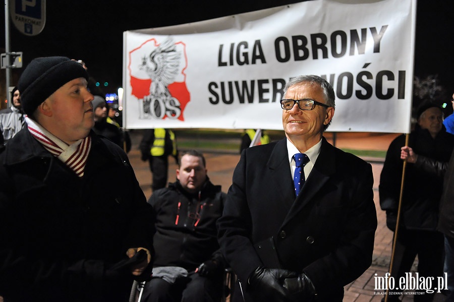 Elblnie wyszli na ulic protestujc przeciwko faszerstwom wyborczym, fot. 32