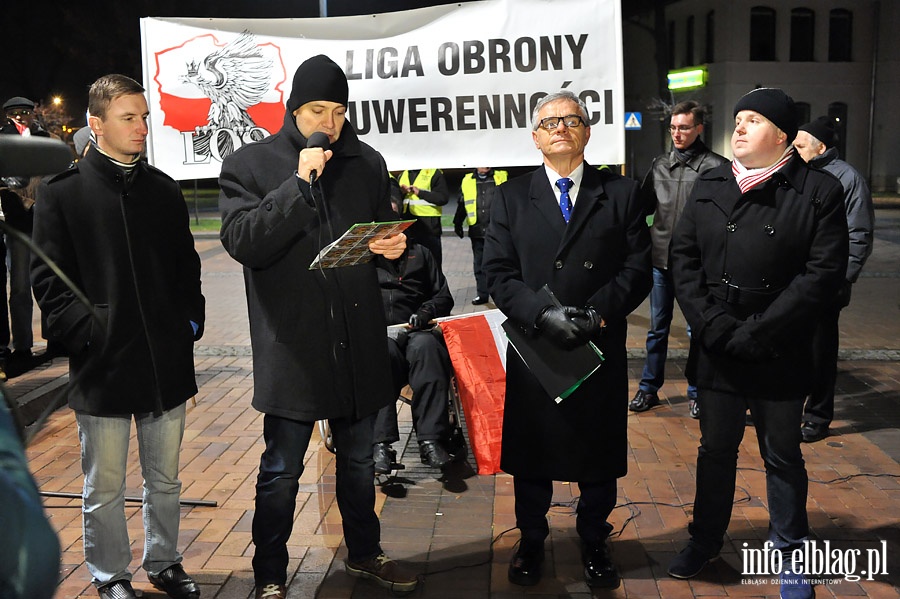 Elblnie wyszli na ulic protestujc przeciwko faszerstwom wyborczym, fot. 34