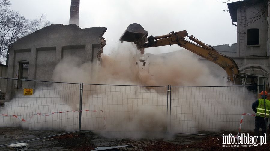 Rozbiórka budynków dawnej mleczarni przy ul. Bema , fot. 20