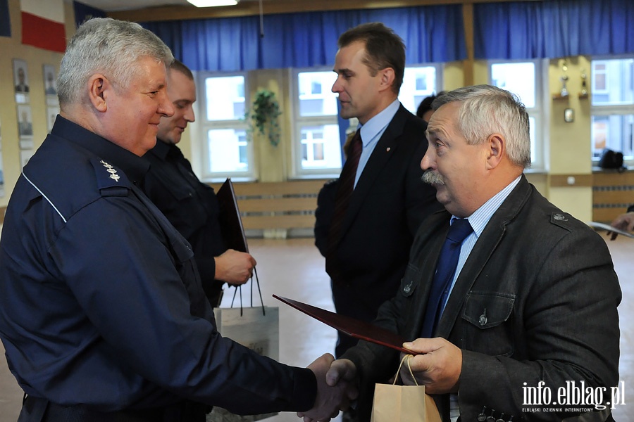 Zakoczenie i wrczenie nagrd w plebiscycie na  "Najbardziej przyjaznego dzielnicowego", fot. 35