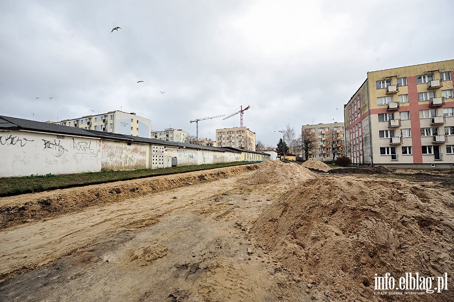 Budowa miejsc parkingowych przy ul.Gwiezdnej, fot. 19