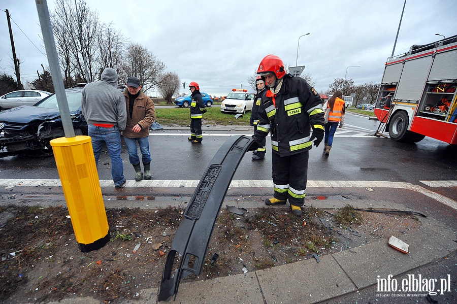 Kolizja w Kazimierzowie z udziaem VW Golf Plus i VW Transporter, fot. 16