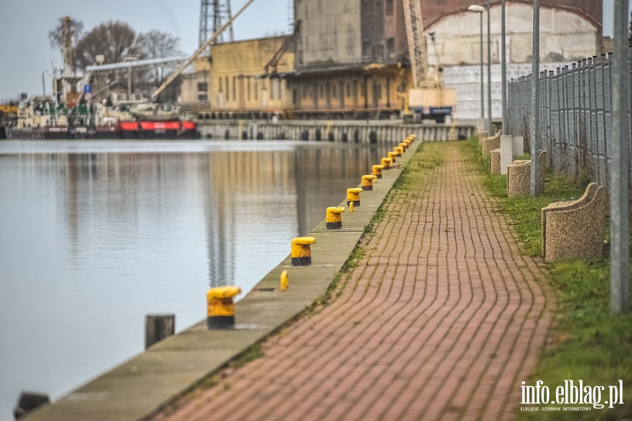 Elblski port przeadunkowy-grudzie 2014, fot. 5