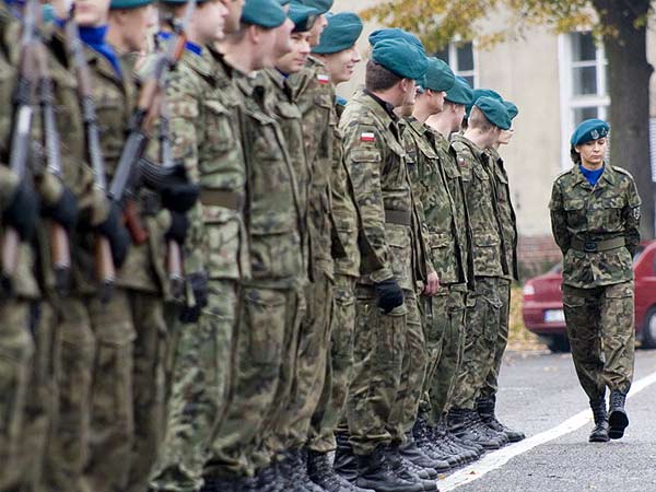 Oficjalna zbirka onierzy z 16 batalionu dowodzenia i, fot. 4