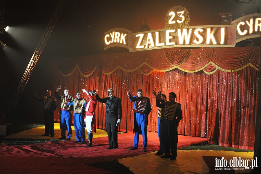 Cyrk Zalewski - fot. Adrian Sajko, fot. 141