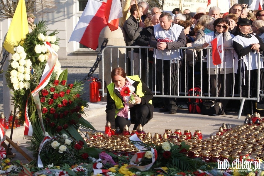 Obchody pitej rocznicy katastrofy smoleskiej w Warszawie, fot. 17