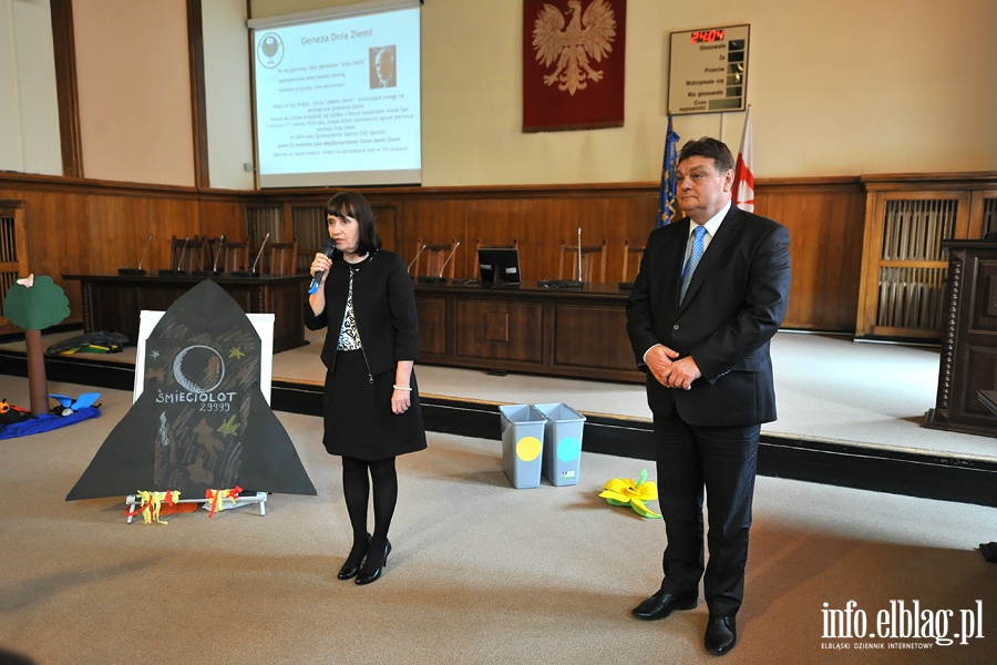 Nagrody dla uczniw z okazji wiatowego Dnia Ziemi , fot. 18