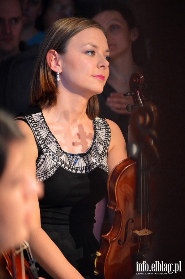 Charyzmatycznych gitarzysta klasyczny, Krzysztof Meisinger zagra z EOK, fot. 15