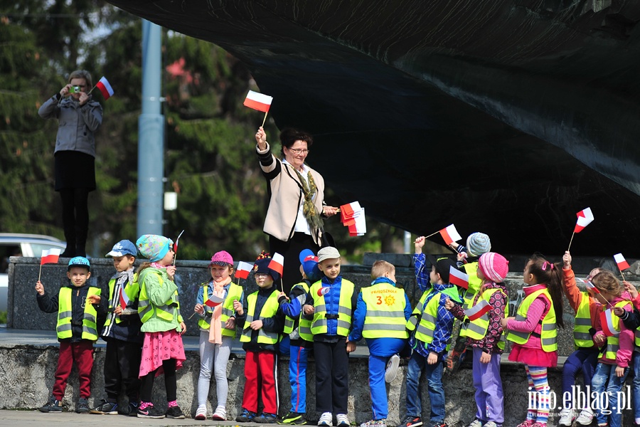 Przedszkolaki uczciy wito Flagi, fot. 46