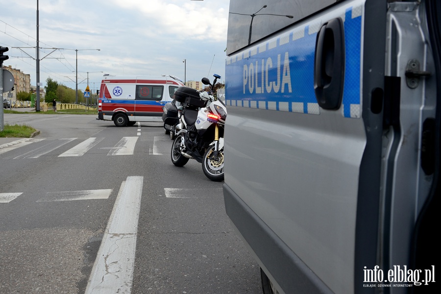 Pk. Dbka: potrcenie na przejciu. Pieszy wbieg na czerwonym wietle, fot. 9