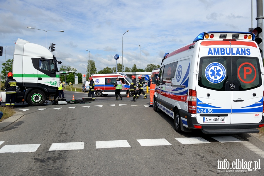 Wypadek na skrzyowaniu ul. uawskiej z obwodnic, fot. 10
