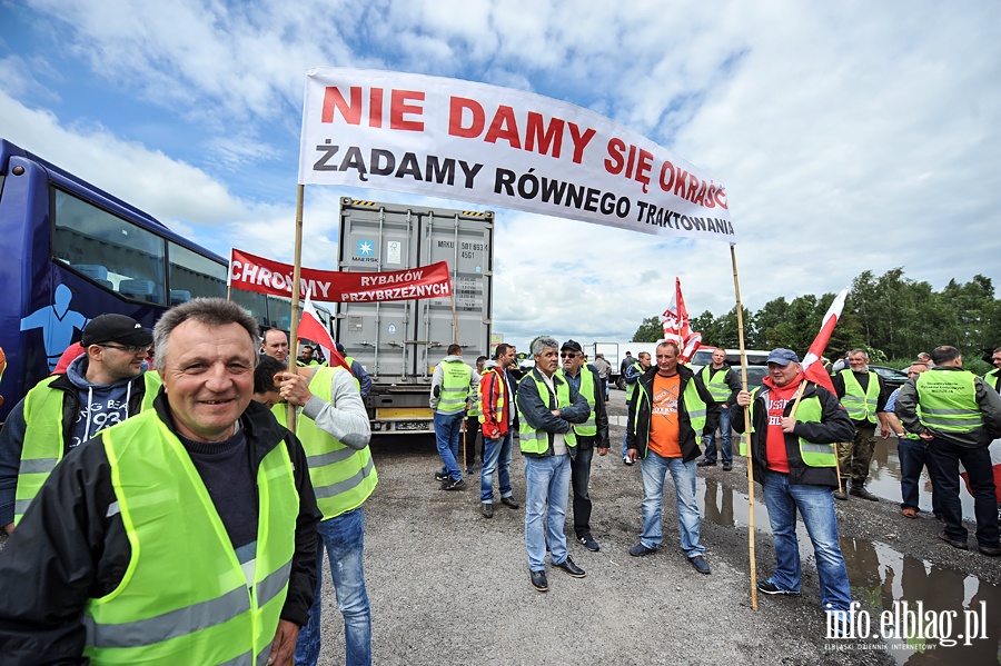 Blokada drogi NR 7. Protest rybakw, fot. 6