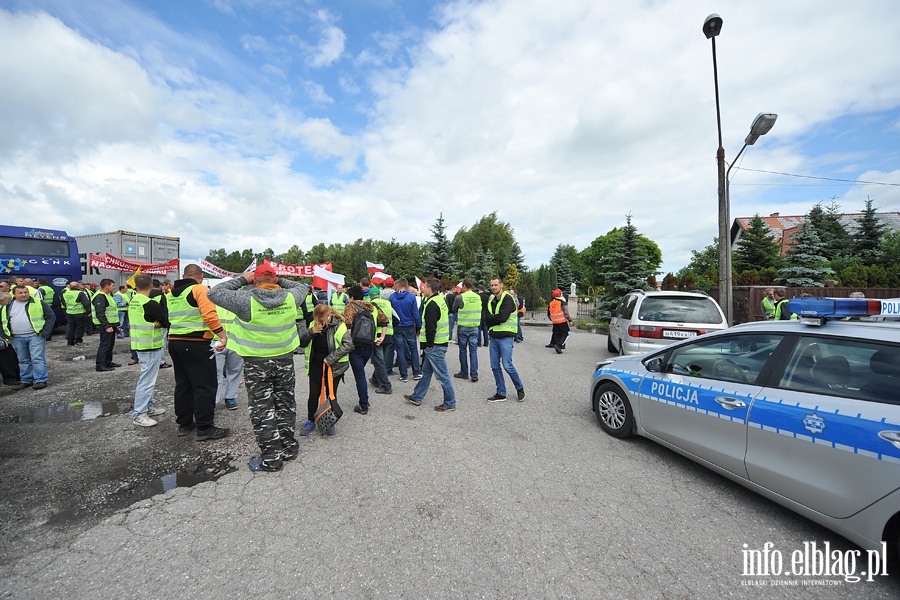 Blokada drogi NR 7. Protest rybakw, fot. 11