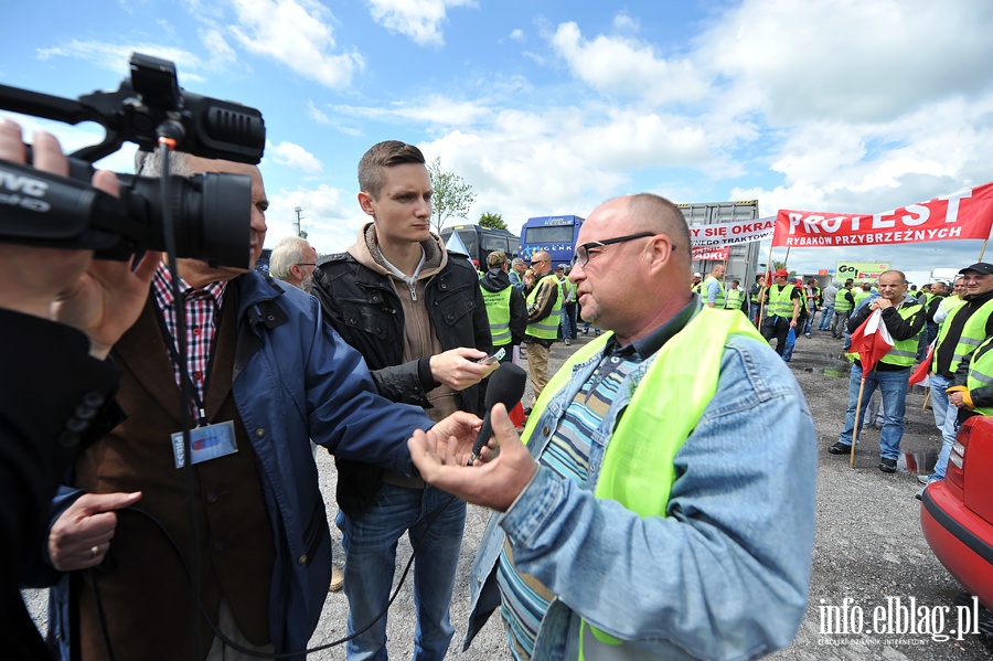 Blokada drogi NR 7. Protest rybakw, fot. 14