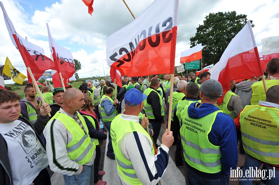 Blokada drogi NR 7. Protest rybakw, fot. 45