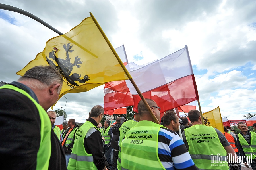 Blokada drogi NR 7. Protest rybakw, fot. 47