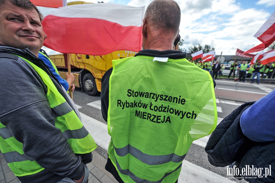 Blokada drogi NR 7. Protest rybaków, fot. 50