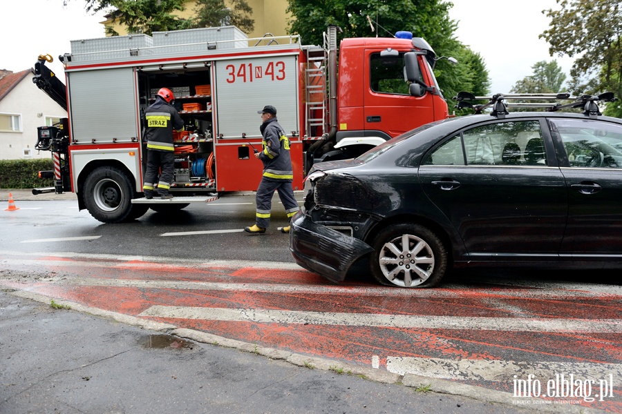 Zderzenie na skrzyowaniu ul. Moniuszki i Szymanowskiego. Sprawca pijany!, fot. 10